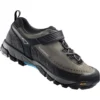 Shimano SH-XM700 MTB - GORE-TEX Mountain Touring Shoe - Grey 2 Shimano SH-XM700 MTB - GORE-TEX Mountain Touring Shoe - Grey -Aanbiedingen Rijwiel Kleding Winkel 143737 00 d 249960