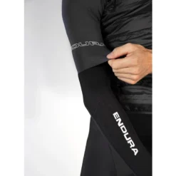Endura Engineered Arm Warmers - Black -Aanbiedingen Rijwiel Kleding Winkel 256970 02 d 508105