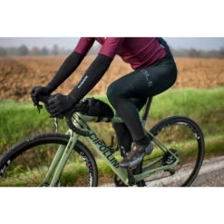 ALE Alé KLIMATIK K-ATMO Armwarmers Unisex - Zwart -Aanbiedingen Rijwiel Kleding Winkel ale klimatik k atmo armwarmers unisex black 4 1577655