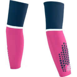 Compressport ArmForce Ultralight Compressie Armwarmers - Magenta/mood Indigo -Aanbiedingen Rijwiel Kleding Winkel compressport armforce ultralight compression sleeves magenta mood indigo 5 1498014