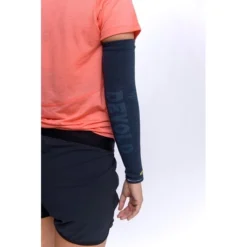 Devold Running Merino Armwarmers - 287 Night -Aanbiedingen Rijwiel Kleding Winkel devold running merino sleeve arm warmers 287 night 1 1329080