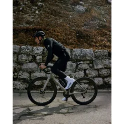 FINGERSCROSSED Oversokken - Wit 15 FINGERSCROSSED Oversokken - Wit -Aanbiedingen Rijwiel Kleding Winkel fingerscrossed oversocks white 4 1564855