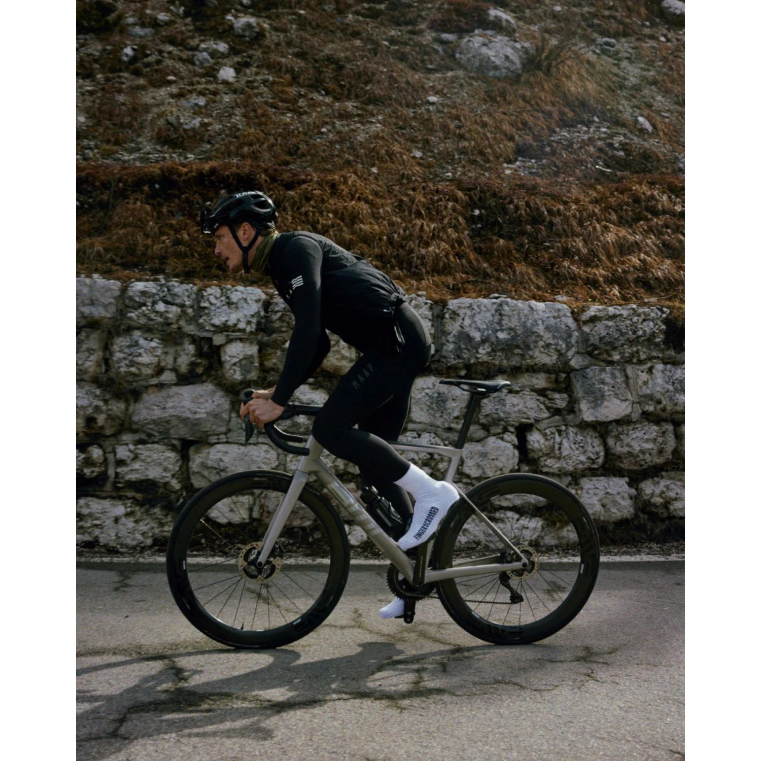 FINGERSCROSSED Oversokken - Wit 8 FINGERSCROSSED Oversokken - Wit - Afbeelding 6