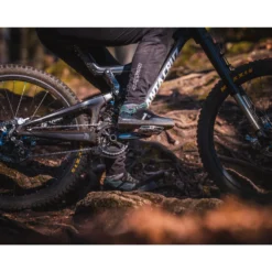 First Degree Flite MTB-Schoenen - Black/dark Green -Aanbiedingen Rijwiel Kleding Winkel first degree flite mtb shoes black dark green 12 4 1471119