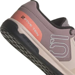 Five Ten Freerider Pro Dames Mountain Bike Schoenen - Wonder Taupe / Grey One / Purple -Aanbiedingen Rijwiel Kleding Winkel five ten if7437 wonder taupe grey one purple 07 1520170
