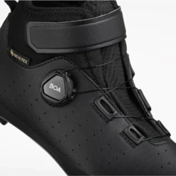 Fizik Scarpe Winter Racefietsschoenen - Tempo Artica GTX - Zwart / Zwart - B-Keus -Aanbiedingen Rijwiel Kleding Winkel fizik tempo artica gtx goretex black 1 road cycling winter shoes 6 1352403
