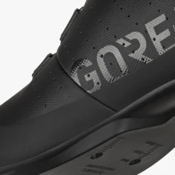 Fizik Scarpe Winter Racefietsschoenen - Tempo Artica GTX - Zwart / Zwart - B-Keus -Aanbiedingen Rijwiel Kleding Winkel fizik tempo artica gtx goretex black 1 road cycling winter shoes 7 1352404