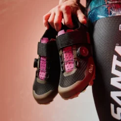 Fizik Vento Ferox Carbon MTB-Schoenen - Lilac/white -Aanbiedingen Rijwiel Kleding Winkel fizik vento ferox carbon mtb shoes lilac white 3 1549124