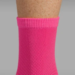 GripGrab Lightweight Airflow Short Sokken - Pink Hi-Vis -Aanbiedingen Rijwiel Kleding Winkel gripgrab lightweight airflow short socks pink hi vis 2 1183736
