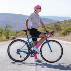 GripGrab Lightweight Airflow Short Sokken - Pink Hi-Vis -Aanbiedingen Rijwiel Kleding Winkel gripgrab lightweight airflow short socks pink hi vis 9 1183744