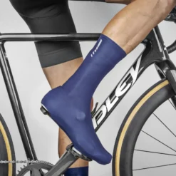 GripGrab RaceAero TT Raceday Lycra Overschoen 2 - Navy Blue -Aanbiedingen Rijwiel Kleding Winkel gripgrab raceaero tt raceday lycra shoe cover 2 navy blue 5 916016