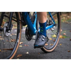 INCYLENCE Merino Rise Sokken - Navy Canary -Aanbiedingen Rijwiel Kleding Winkel incylence merino rise socks navy canary 5 1357606