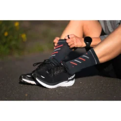 INCYLENCE Merino Rise Sokken - Ottanio Inferno -Aanbiedingen Rijwiel Kleding Winkel incylence merino rise socks ottanio inferno 4 1357616