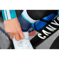 INCYLENCE Ultralight Dani Signature Sokken - Blauw -Aanbiedingen Rijwiel Kleding Winkel incylence ultralight dani signature socks blue 5 1021210
