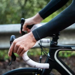 Isadore Alternative Arm Warmers -Aanbiedingen Rijwiel Kleding Winkel isadore eco knit arm warmers 02 881887