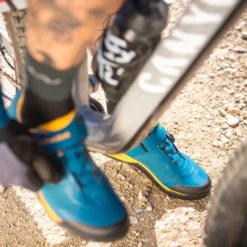 Northwave Overland Plus All Terrain Schoenen - Zwart 10 -Aanbiedingen Rijwiel Kleding Winkel northwave overland plus all mountain shoes blue 20 6 1068512