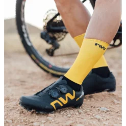 Northwave Rebel 3 Epic Series MTB Schoenen - Zwart/geel 68 -Aanbiedingen Rijwiel Kleding Winkel northwave rebel 3 epic series mtb shoes black yellow 68 12 1449452