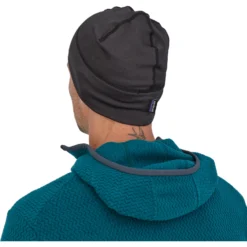 Patagonia R1 Daily Beanie - Nouveau Green -Aanbiedingen Rijwiel Kleding Winkel patagonia r1 daily beanie nouveau green 3 1536679