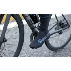 Santini Ace Overschoenen SP577WINACE - Zwart NE -Aanbiedingen Rijwiel Kleding Winkel santini ace shoe covers sp577winace black ne 2 1580633