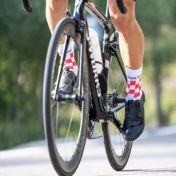 SPORCKS Cycling Socks - Race Day II Red -Aanbiedingen Rijwiel Kleding Winkel sporcks cycling socks race day ii red 1 1073875