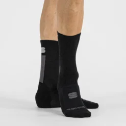Sportful Merino Wool 18 Fietssokken - 002 Black Anthracite 10 Sportful Merino Wool 18 Fietssokken - 002 Black Anthracite -Aanbiedingen Rijwiel Kleding Winkel sportful merino wool 18 socks 002 black anthracite 3 1280206