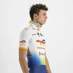 Sportful TotalEnergies Halswarmer Light - 101 Wit -Aanbiedingen Rijwiel Kleding Winkel sportful totalenergies neckwarmer light 101 white 4 1193757
